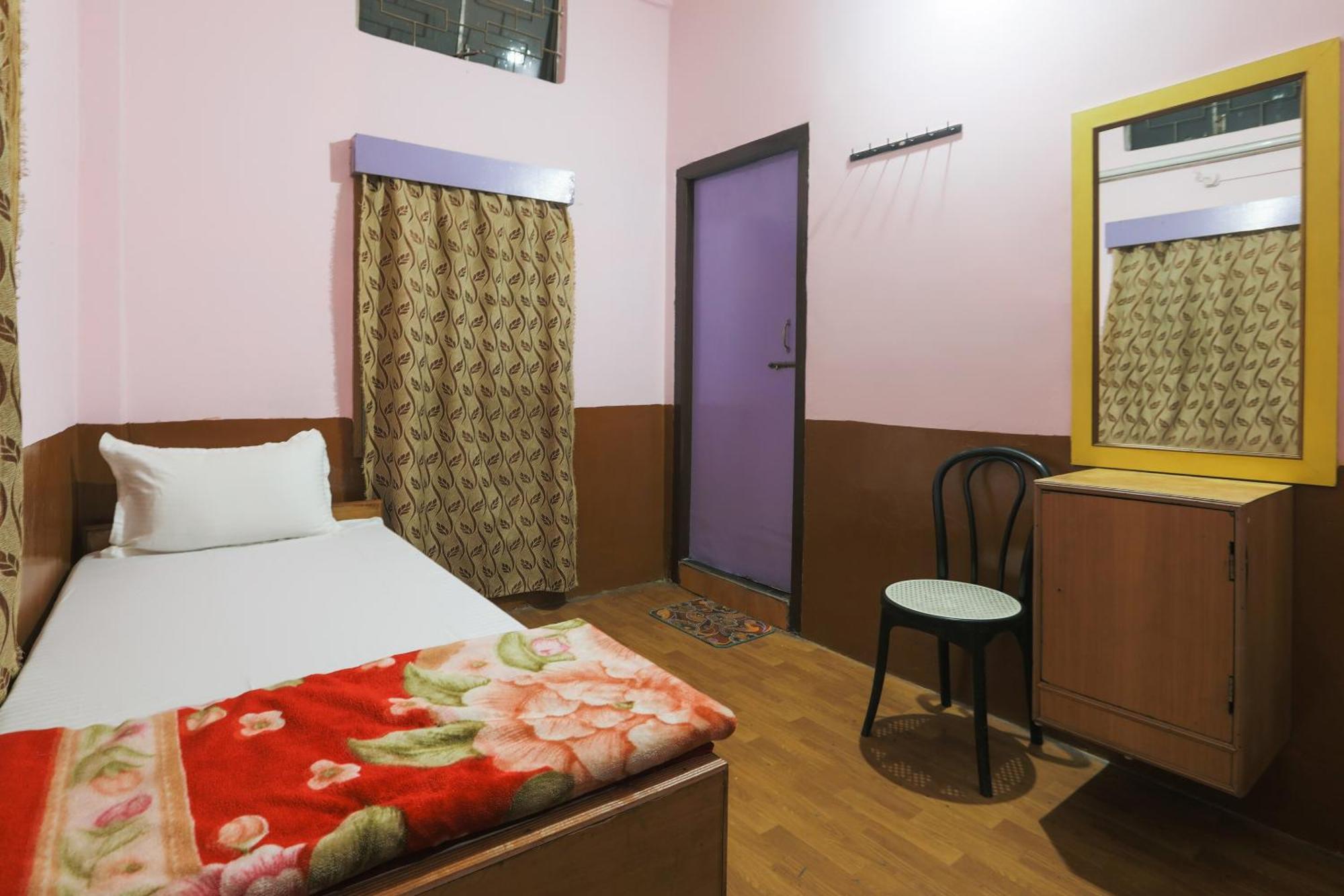 สปอต ออน 43459 โอเอซิส ลอดจ์ Hotel จอร์ฮัต ภายนอก รูปภาพ